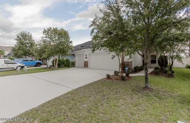 1492 AUTUMN PINES Drive Gallery 3