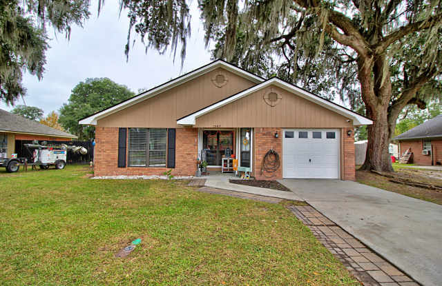 1567 Pendleton Drive - 1567 Pendleton Drive, Hinesville, GA 31313