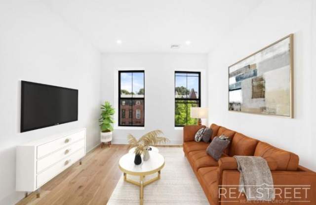 517 Hancock St - 517 Hancock Street, Brooklyn, NY 11221