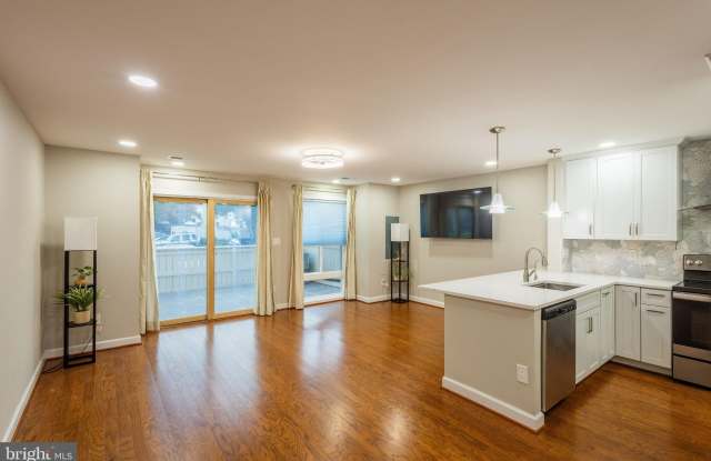 10033 RIDGELINE Drive Gallery 3