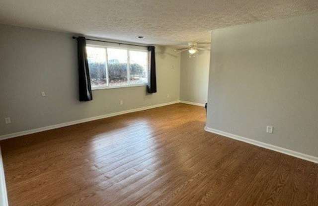 4385 Inner Circle Drive Gallery 4