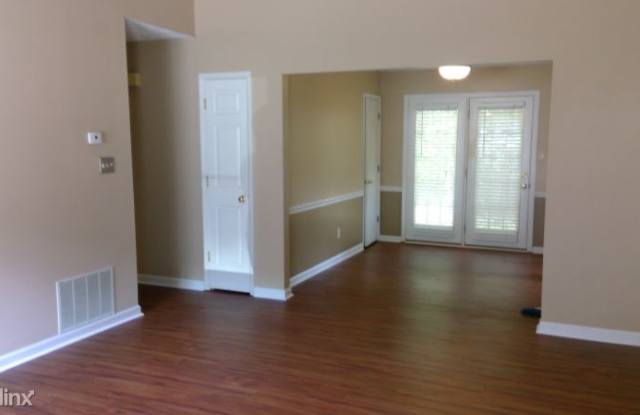 146 Long Leaf Gallery 3