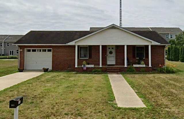 305 Earlee Ave, Bridgeville, Delaware – Charming 2 Bed | 1 Bath Home for Rent photos photos