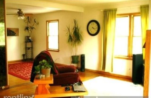1459 Randolph Ave. - 1459 County Road 38, St. Paul, MN 55105