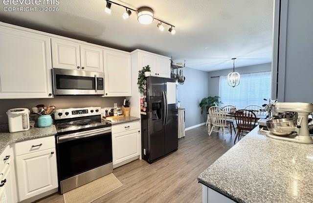 8255 Silver Glen Drive Gallery 3