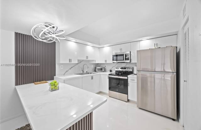 8810 SW 132nd Pl photos photos