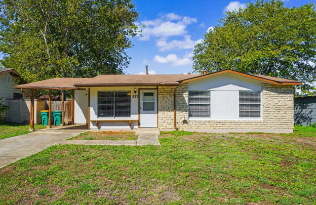 Charming 3-Bedroom Home in Universal City - Realtor Commission: $350 photos photos Charming 3-Bedroom Home in Universal City - Realtor Commission: $350 photos photos