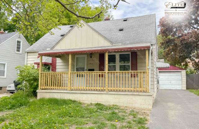 710 Huron St photos photos