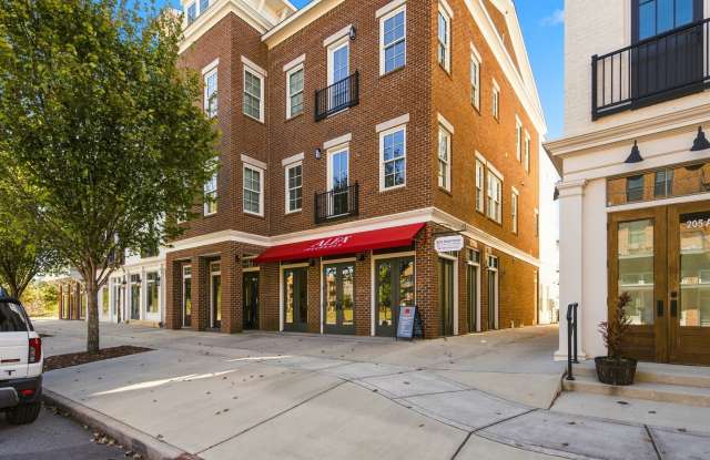 4 Bedrooms in the Madison City School District! Gallery 1