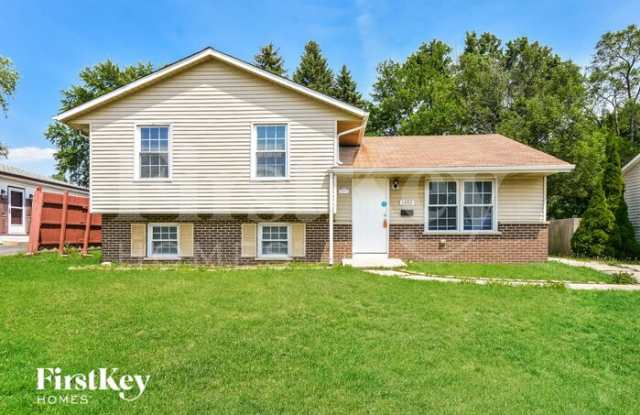 1493 Glen Ellyn Road photos photos