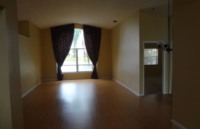 9577 Tavernier Drive Gallery 2