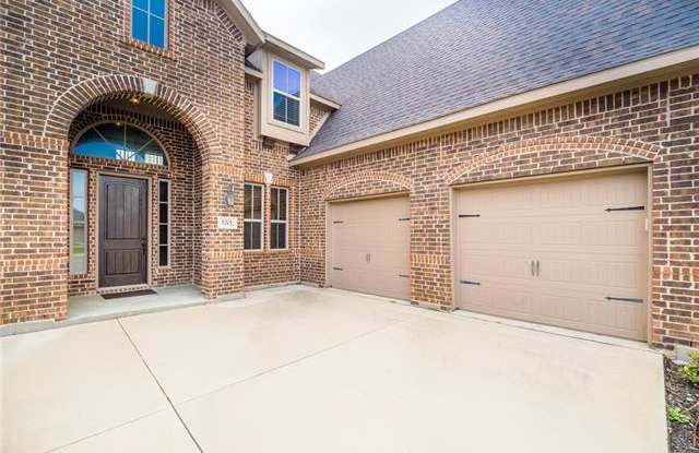 5201 Runnymede Court Gallery 2