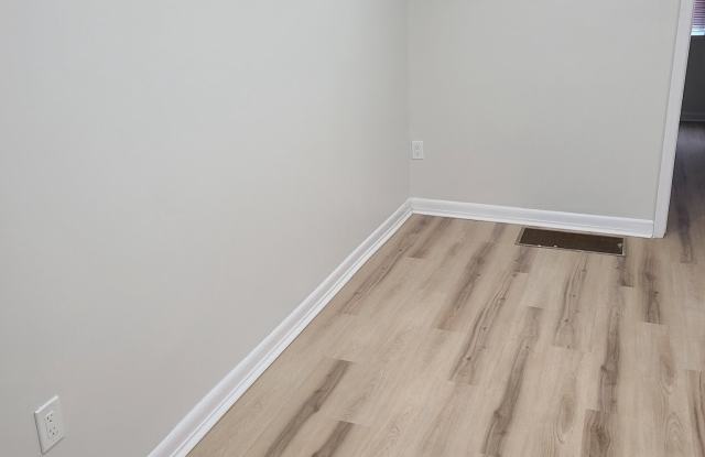 156 Warwick Rd Gallery 3