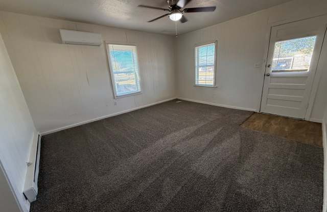 2 bedroom 1 bathroom house now leasing! Gallery 4