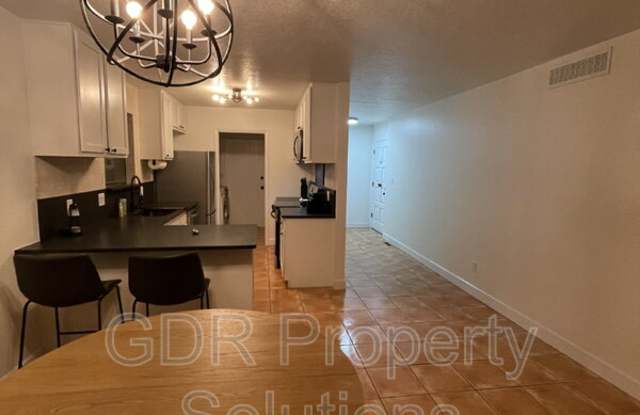 520 Ortiz Drive Northeast photos photos