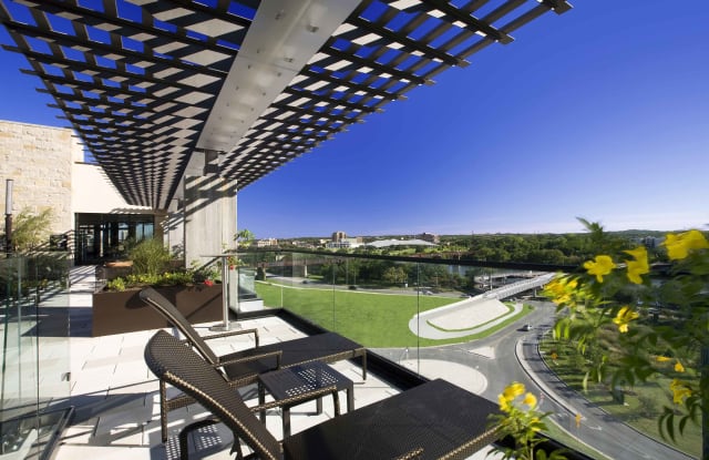 Gables Park Plaza Gallery 2