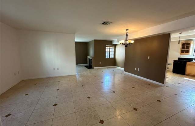 3108 Frazier Street Gallery 3