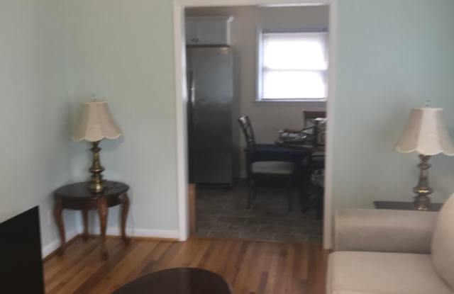 Very nice 1 story home in Oak Ridge Gallery 3