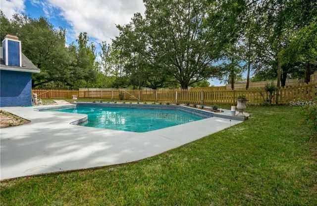 2038 W CROWLEY CIRCLE Gallery 2