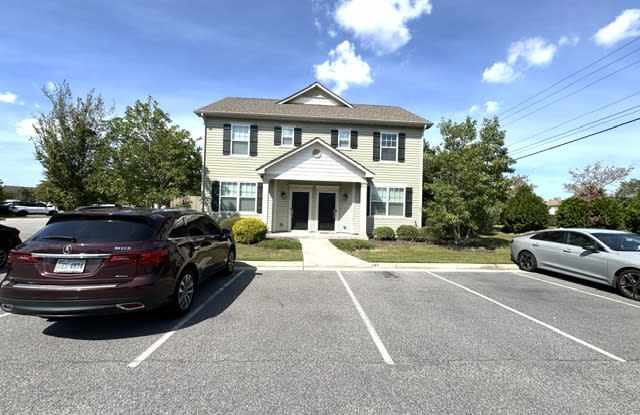 3900 Clarendon Way - 1 Gallery 1