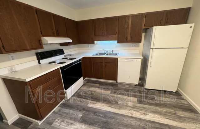 74 Maple Lane photos photos