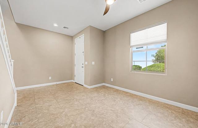 4128 S GREYTHORNE Way Gallery 4