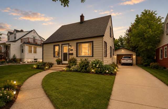 4 Bedroom Single Family Home with 2.5 car garage photos photos