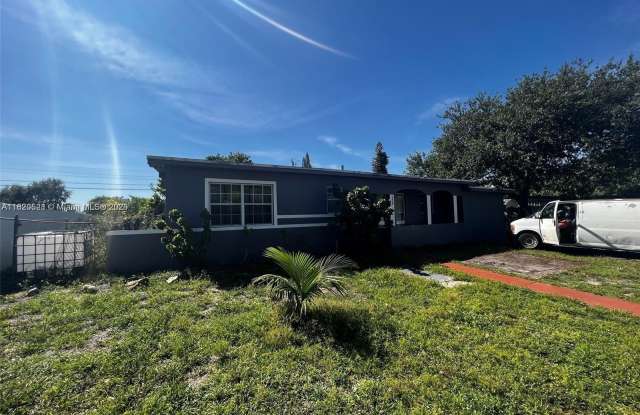 3350 SW 37th St photos photos