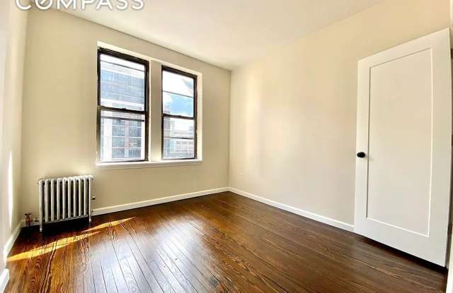 39-25 29th Street Gallery 2