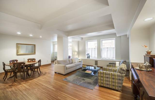 40 E 61st Street - 40 East 61st Street, New York City, NY 10065