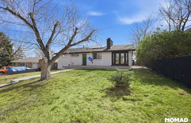 Renovated Ranch Home w/ Solar Savings | Lease Discounts| Basement | Sunroom | Large Yard | photos photos