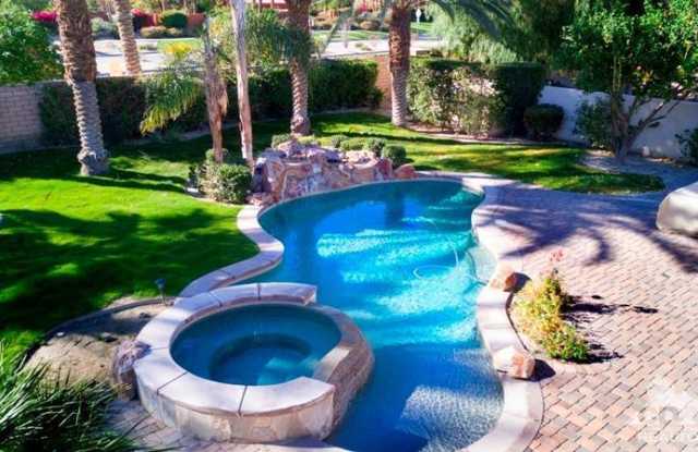 80030 Via Valerosa - 80030 Via Valerosa, La Quinta, CA 92253