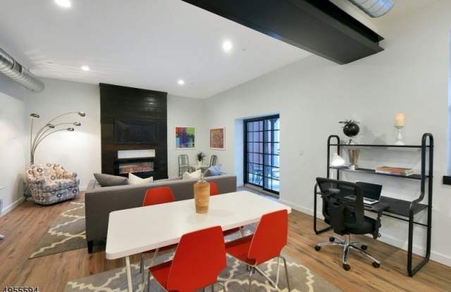 8 Personette St Unit 5 - 8 Personette Street, Caldwell, NJ 07006