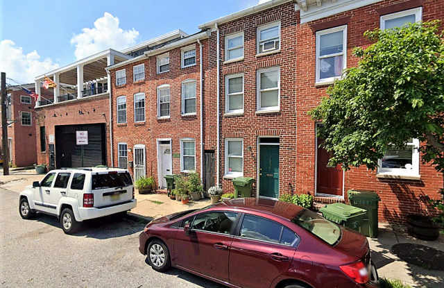 Quaint  Cozy 2 BR 2 BA in Fells Point/Canton Neighborhood Overlooking River photos photos