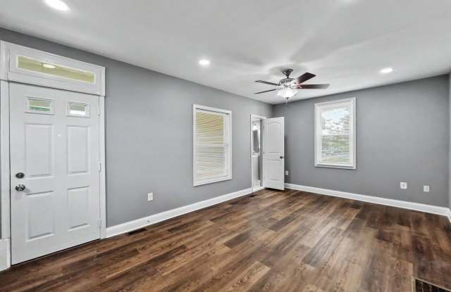 5900 HAMILTON Avenue Gallery 3