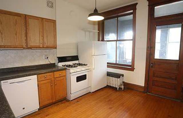 3339 North Seminary Ave. Gallery 2