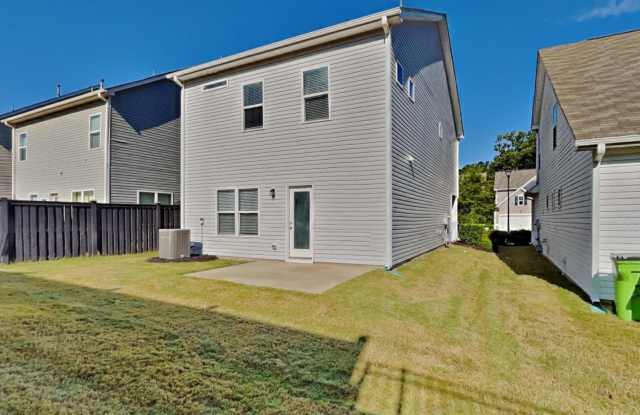 28 Ashview Drive Gallery 2