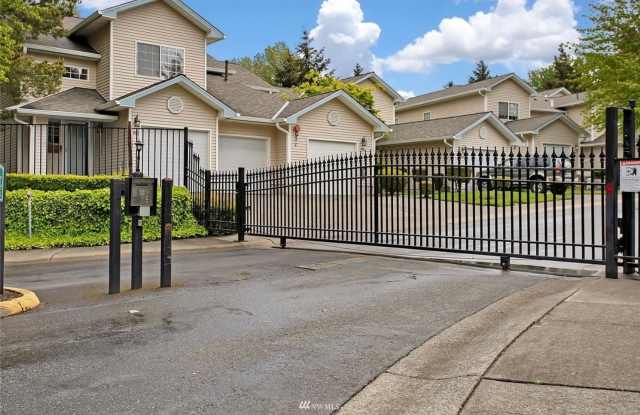 Federal Way Townhome Condo- 2 bedroom 2.5 bathroom, 1 car garage - Available NOW! photos photos