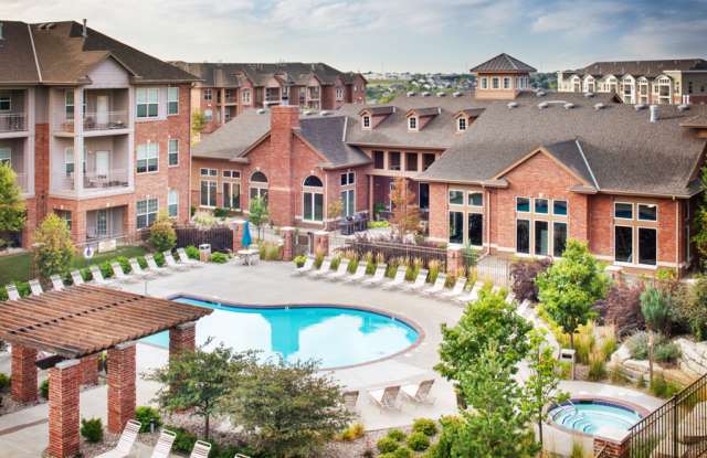 Broadmoor Hills photos photos
