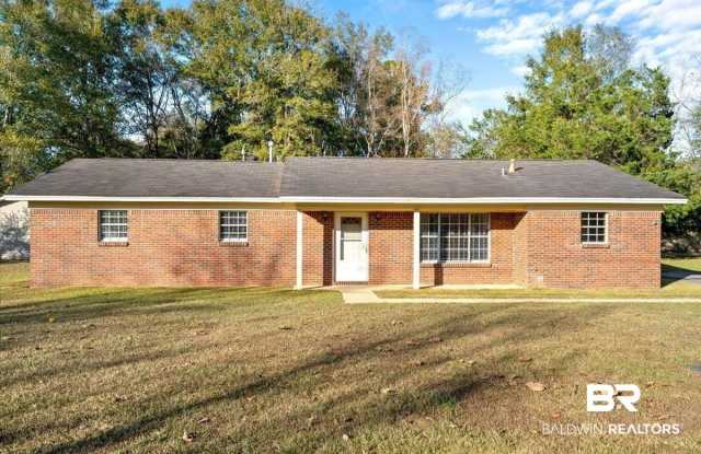 101 Stover Drive Gallery 1