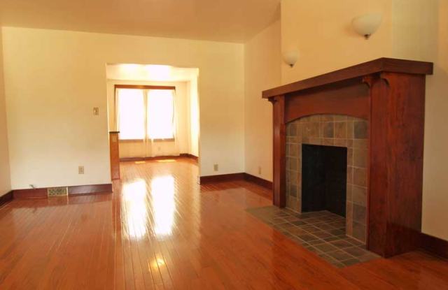 1634 Aurelius St photos photos