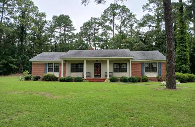 1007 Hillside Dr photos photos
