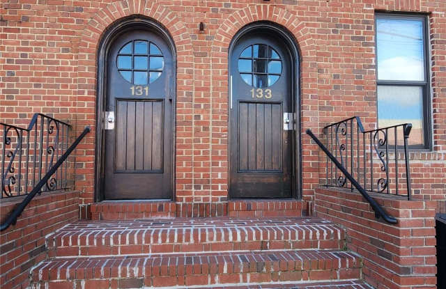 131 Lincoln Avenue - 131 Lincoln Avenue, Mineola, NY 11501