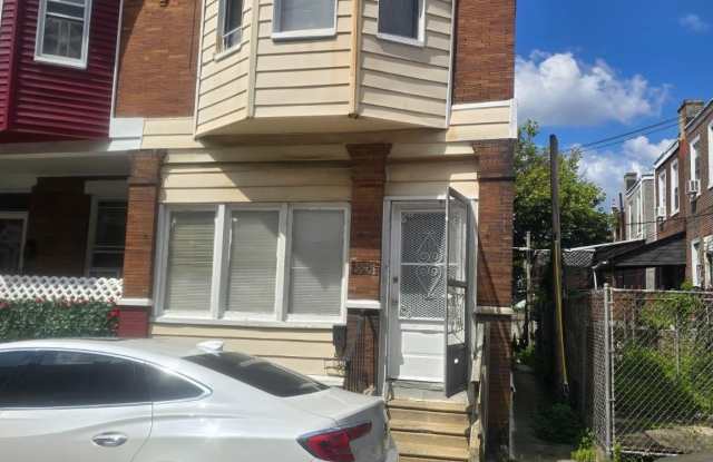 556 N WANAMAKER Street - 556 North Wanamaker Street, Philadelphia, PA 19131