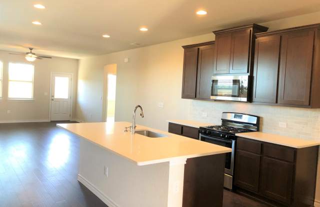 7601 Saginaw Dr Gallery 4