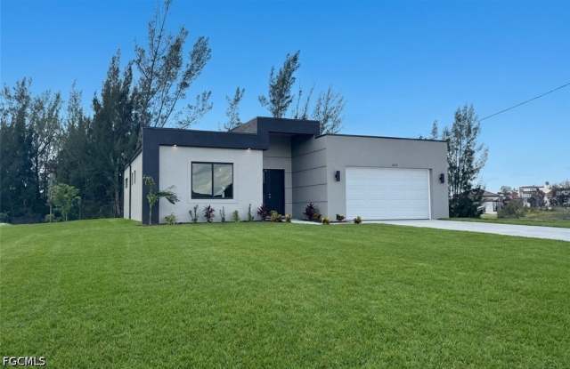 4322 Kismet Parkway W Gallery 3