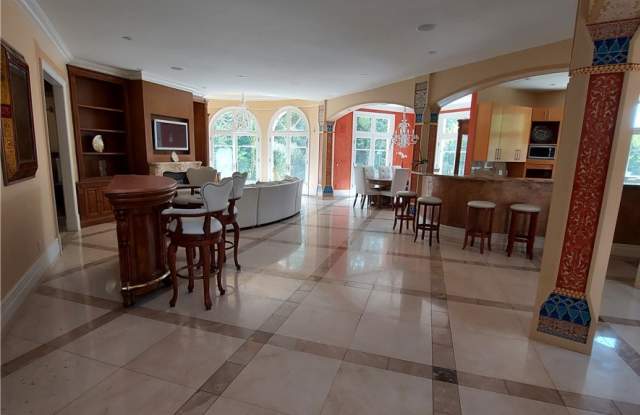 3002 Hutton Place Gallery 3