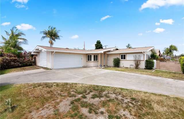 8751 Oasis Ave photos photos