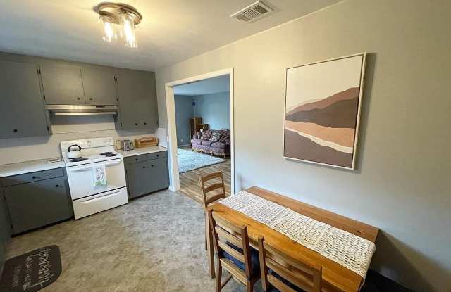 3175 Freese Ave - 3175 Freese Avenue, Myrtletown, CA 95503