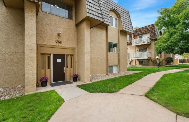 Charming 2BR Condo in Denver photos photos